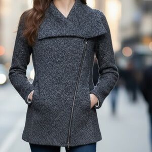 Lands' End Black and White Textured Jacket size  XS (2/4)